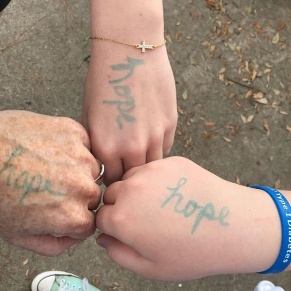 Meet your Posher, Rebecca - Picture 1 of 1